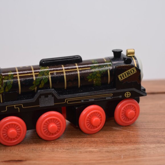 Lost and Found Hiro & Tender - Thomas The Tank Engine & Friends Wooden Trains - Picture 5 of 8